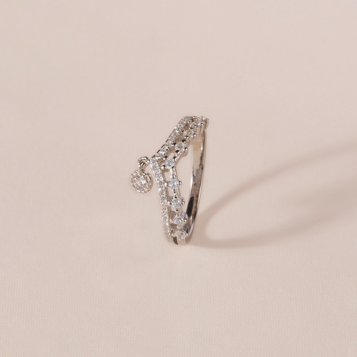 Tiara Ring