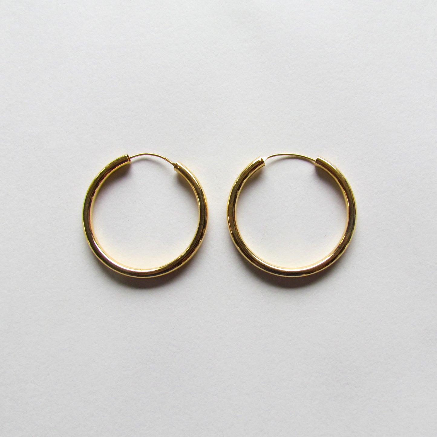 Tia Gold Hoops - Eve Jewellery